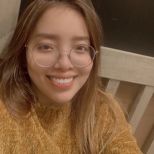 Meet your Posher, Linh